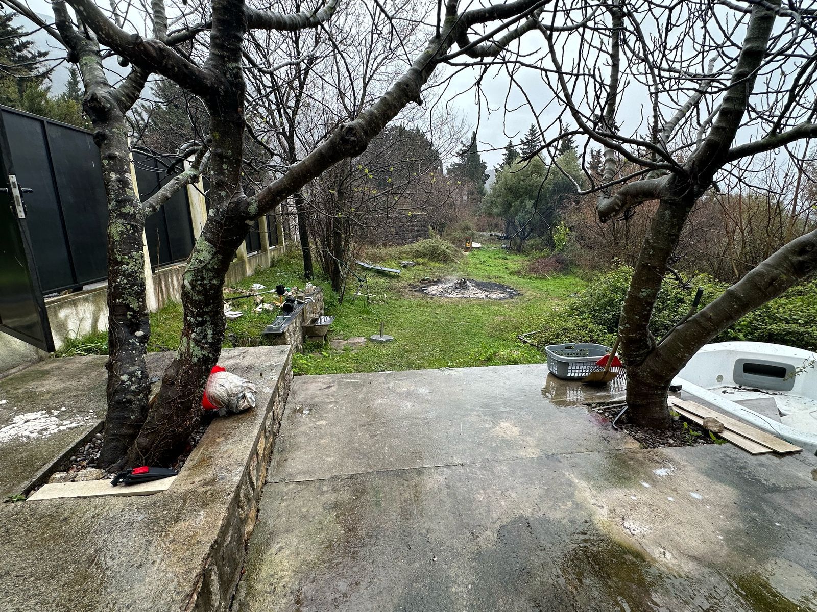 Adjoining plot — current condition