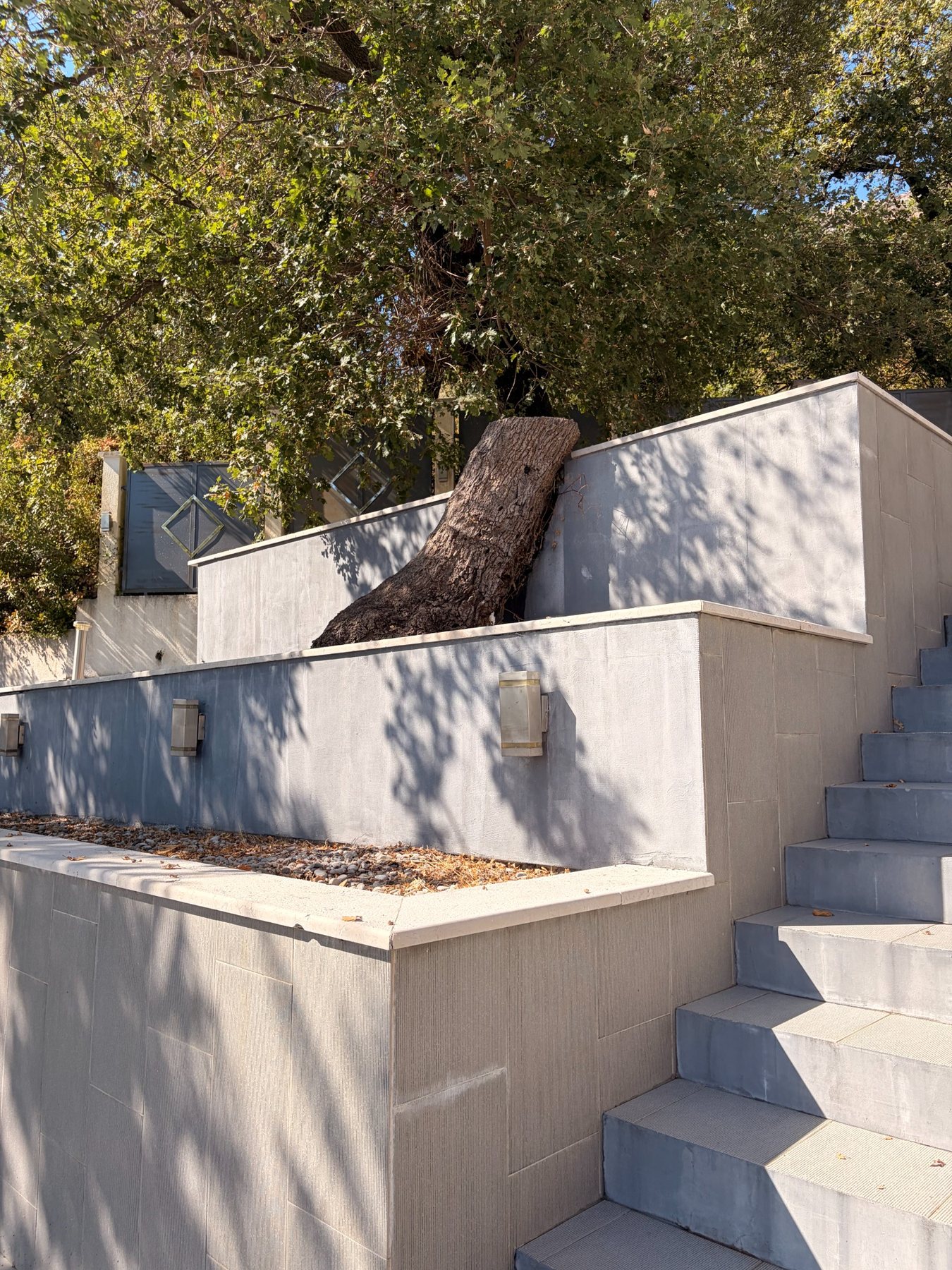 Villa Katarina — Pool terrace and access
