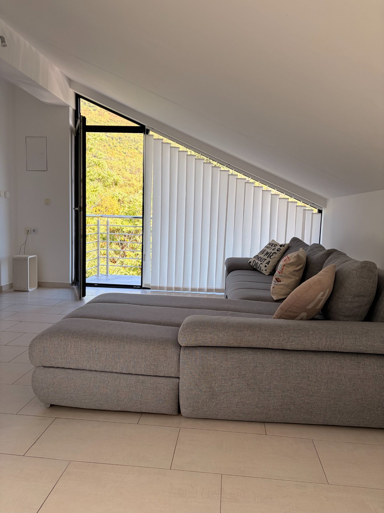 Villa Katarina — Upper sitting area
