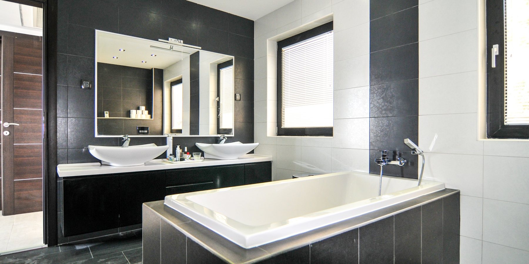 Villa Katarina — Bathroom